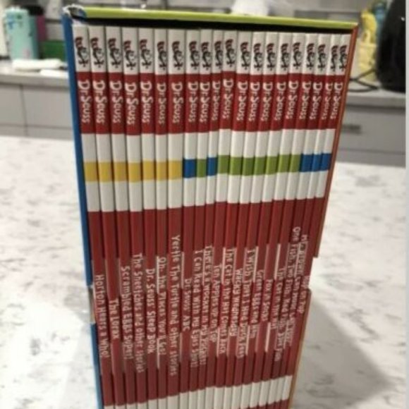 Classic Case of Dr. Seuss - Set of 20 Books PB! - Picture 1 of 2